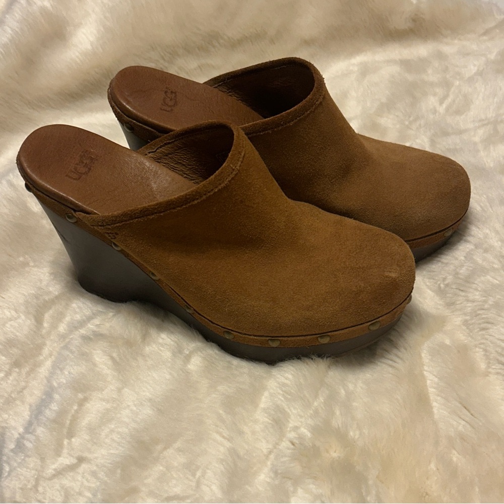 UGG Marsalis Camel Suede 4” Wedge Mules, Sheepskin Inner, Size 7